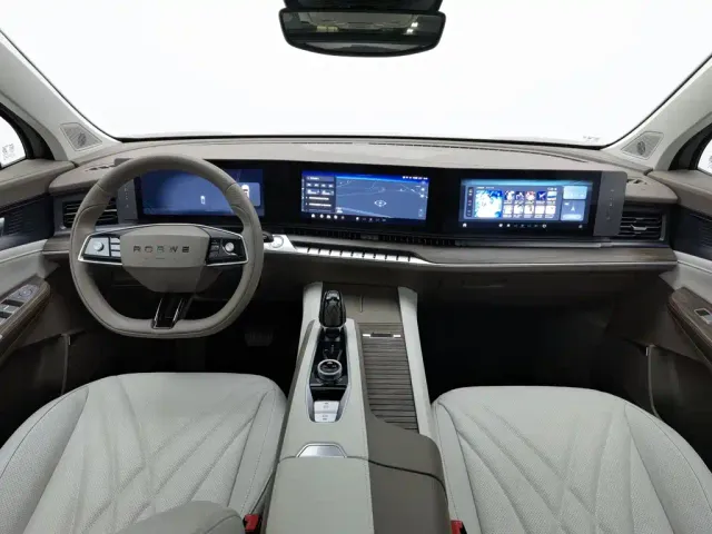Roewe RX9 — Фото автомобиля 5