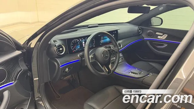 Mercedes-Benz E-Class W213 — Фото автомобиля 13