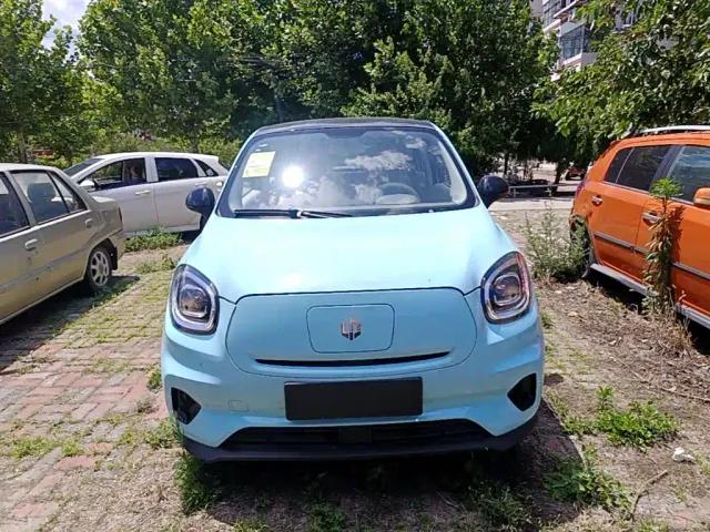 Leapmotor T03 — Фото автомобиля 2