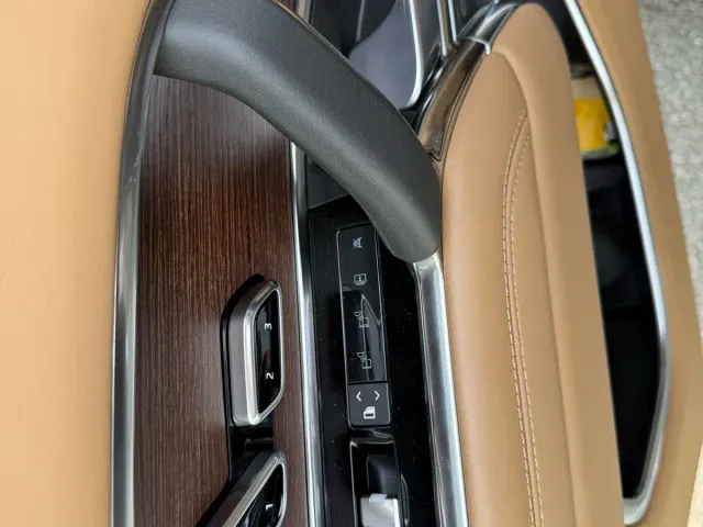 Land Rover Range Rover — Фото автомобиля 16