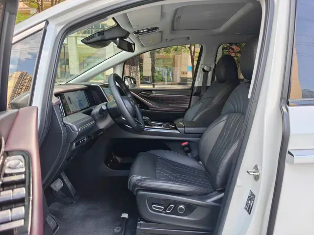 GAC Trumpchi M8 — Фото автомобиля 8