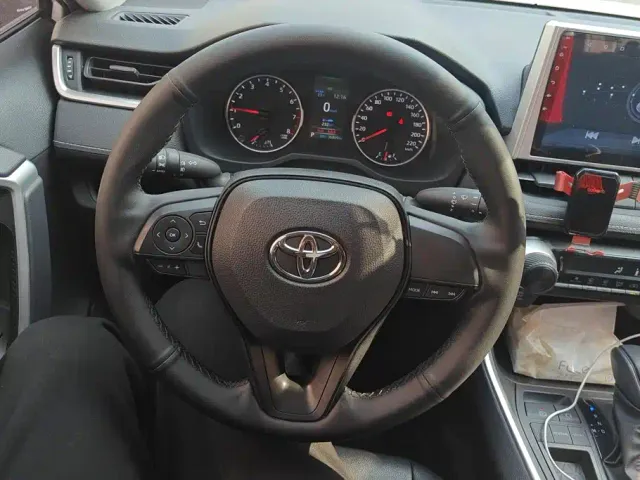 Toyota Wildlander — Фото автомобиля 15