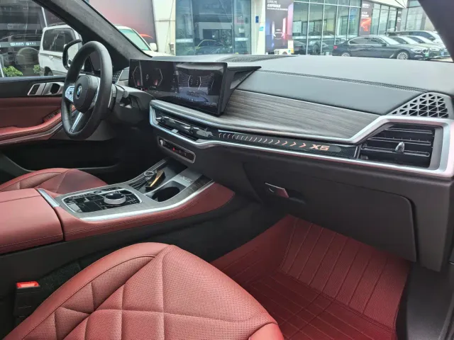 BMW X5 — Фото автомобиля 4