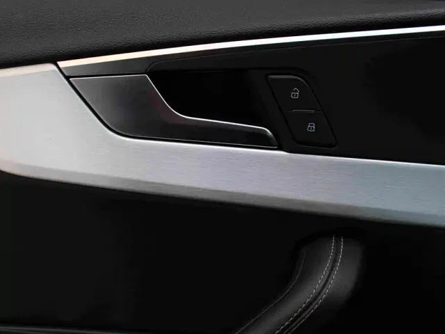 Audi A4L — Фото автомобиля 9