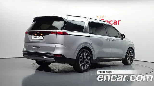 Kia Canival Carnival 4 поколение Дизель 7 мест Noblesse — Фото автомобиля 2