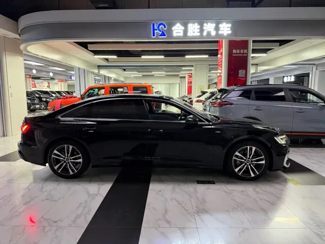 Audi A6L — Фото автомобиля 6