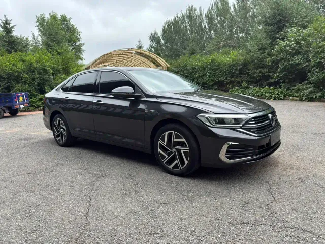 Volkswagen Sagitar — Фото автомобиля 3