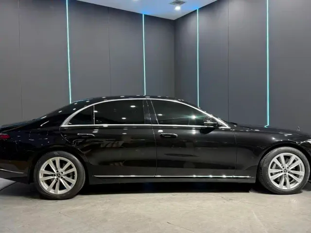 Mercedes-Benz S-Class — Фото автомобиля 5
