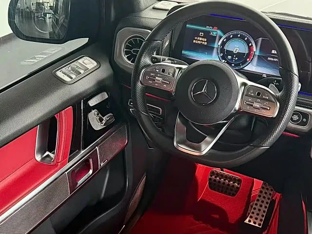 Mercedes-Benz G-Class — Фото автомобиля 4