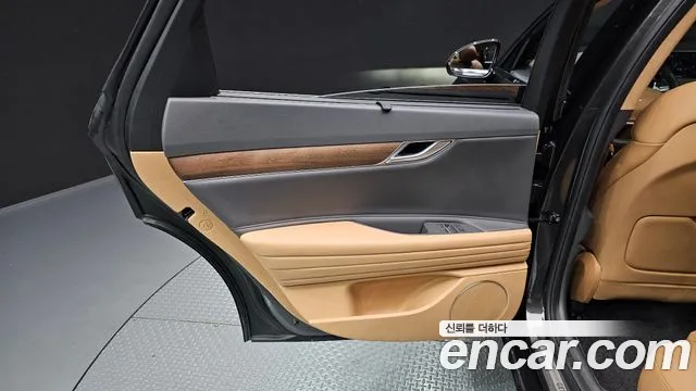 Genesis G80 RG3 — Фото автомобиля 14
