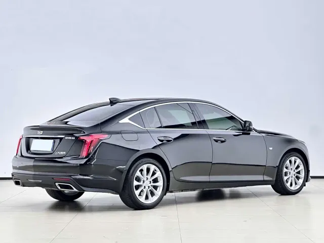Cadillac CT5 — Фото автомобиля 2
