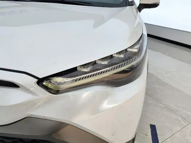Toyota Frontlander — Фото автомобиля 5