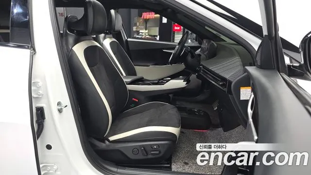 Kia EV6 — Фото автомобиля 17
