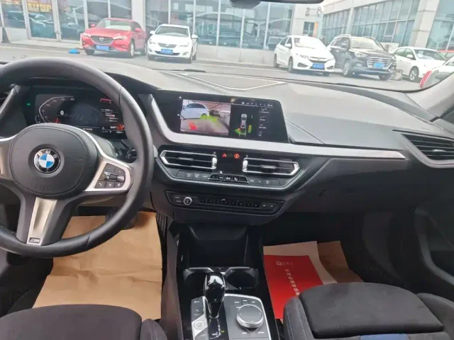 BMW 2 Series — Фото автомобиля 12