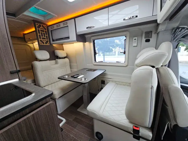 Maxus SAIC Maxus MAXUS V90 RV — Фото автомобиля 13