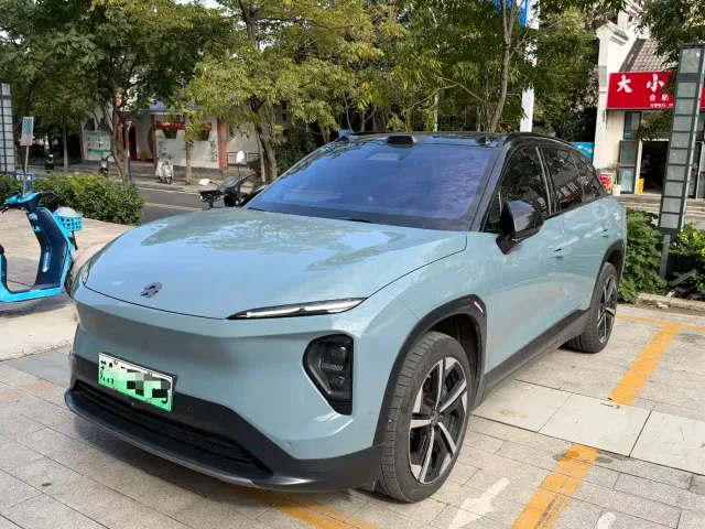 Фотография автомобиля — Nio ES7