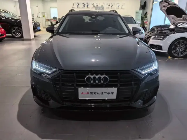 Audi A6 — Фото автомобиля 3