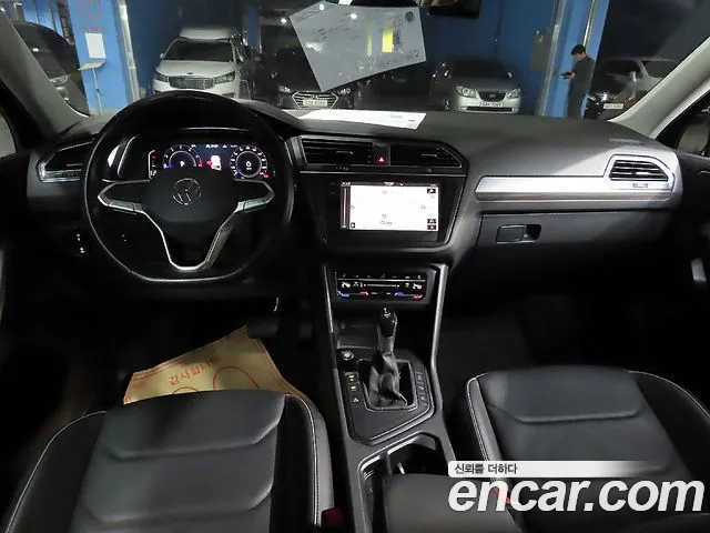Volkswagen Tiguan — Фото автомобиля 5