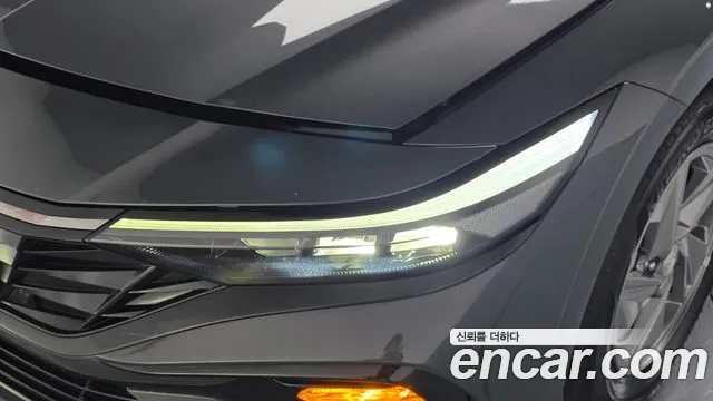 Hyundai Avante CN7 — Фото автомобиля 6