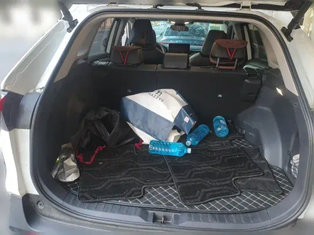 Toyota RAV4 — Фото автомобиля 15