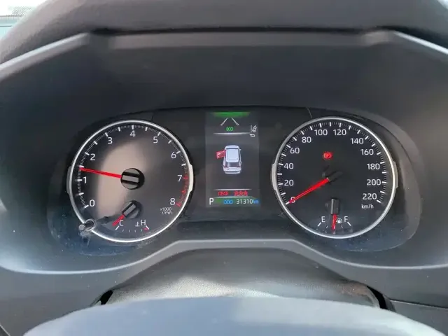 Toyota RAV4 — Фото автомобиля 14