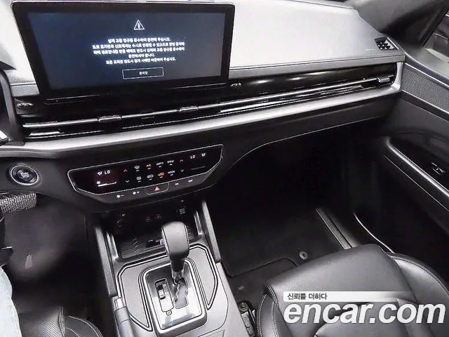 KG_Mobility_Ssangyong Rexton Новый Rexton Sport Дизель 2.2 2WD — Фото автомобиля 8