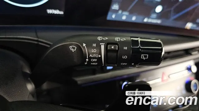 Hyundai Santafe — Фото автомобиля 30