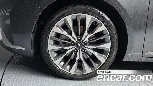 Kia K8 2.5 Бензин 2WD — Фото автомобиля 4