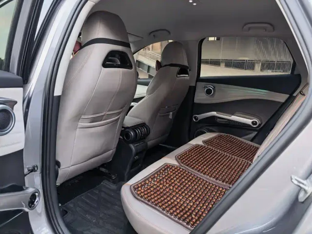 BYD Yuan PLUS — Фото автомобиля 5
