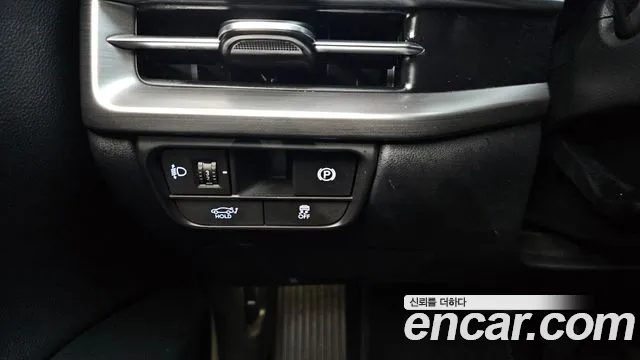 Hyundai Grandeur GN7 — Фото автомобиля 22