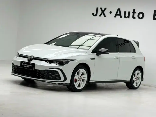 Фотография автомобиля — Volkswagen Golf