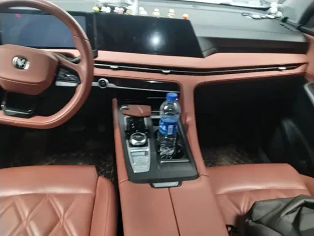 Changan CS75 Plus — Фото автомобиля 13