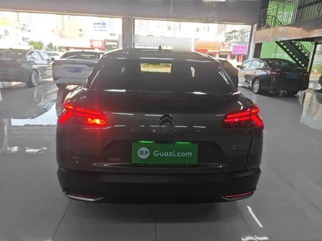Citroen C5 X — Фото автомобиля 5