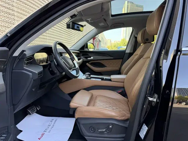 Audi Q6 — Фото автомобиля 14