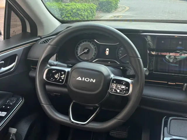 GAC Aion S Plus — Фото автомобиля 7