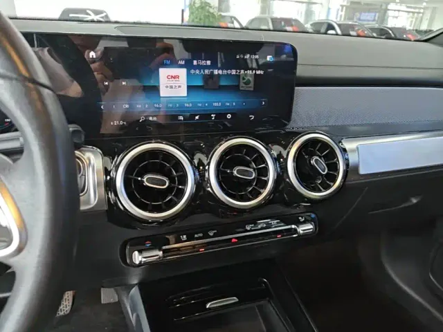 Mercedes-Benz GLB-Class — Фото автомобиля 12