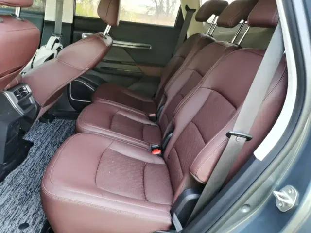 Geely Haoyue — Фото автомобиля 16