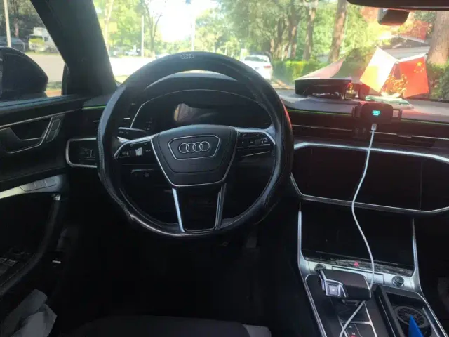 Audi A6L — Фото автомобиля 6