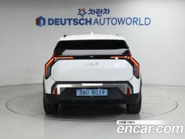 Kia EV3 — Фото автомобиля 4
