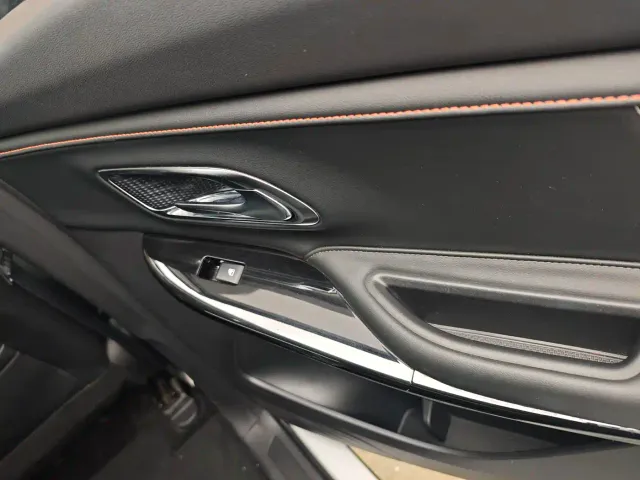 Changan Oshan Changan Oshan X7 PLUS 2022 1.5T Blue Whale Edition Auto Intelligent Premium — Фото автомобиля 8