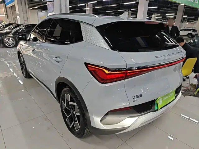BYD Yuan PLUS — Фото автомобиля 4