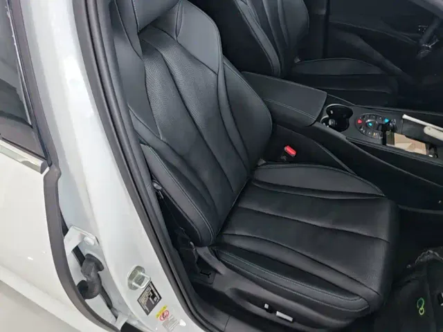 BYD Seal 06 — Фото автомобиля 24