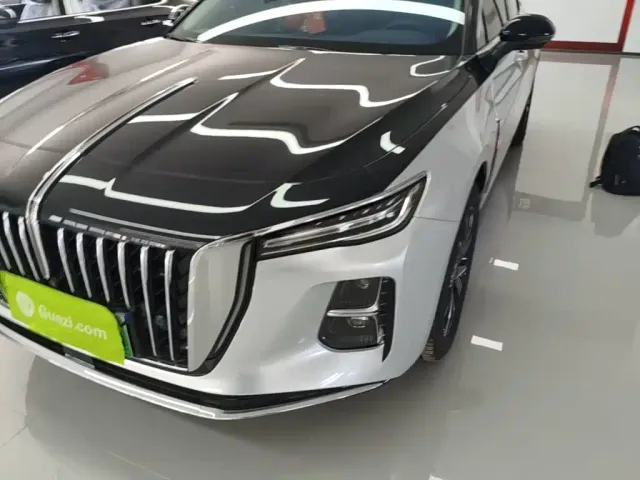 Hongqi H5 PHEV — Фото автомобиля 23