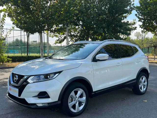 Фотография автомобиля — Nissan Qashqai