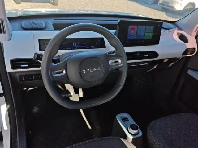 Geely Panda — Фото автомобиля 12