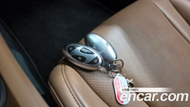 Hyundai Grandeur GN7 — Фото автомобиля 21