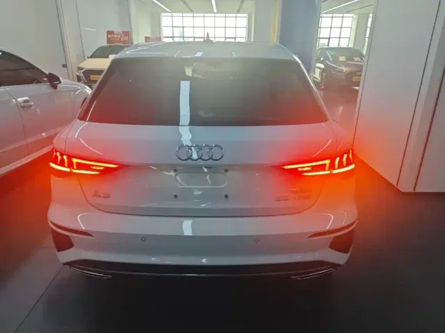 Audi A3 — Фото автомобиля 5