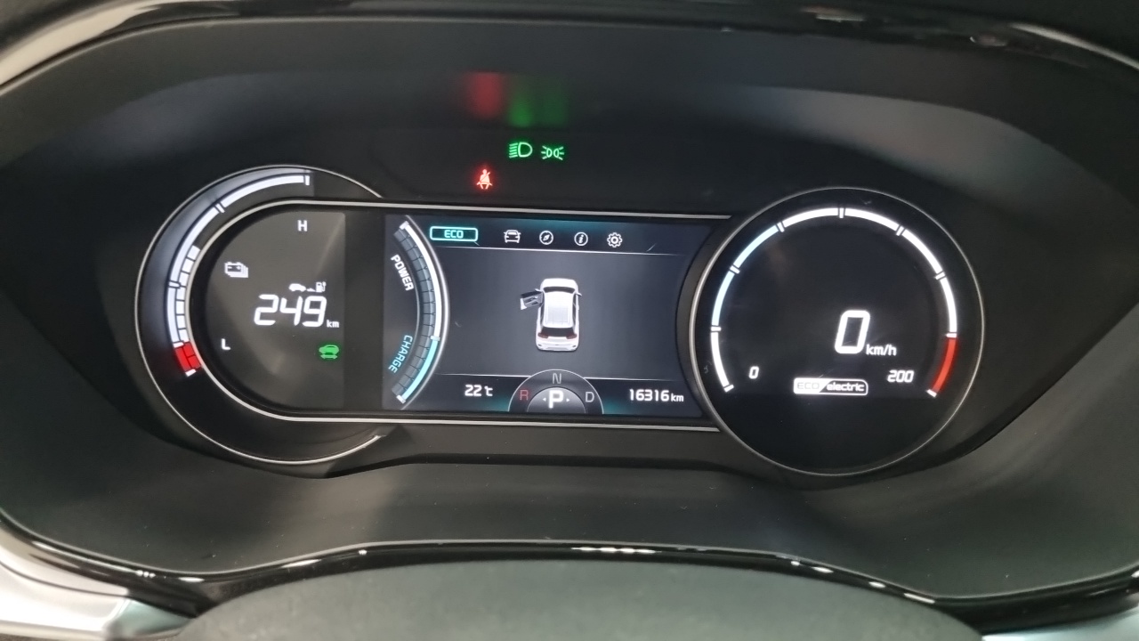 Kia Niro Niro Plus Air — Фото автомобиля 8