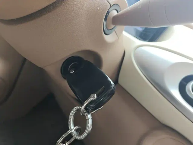 Wuling Hongguang Mini EV — Фото автомобиля 9