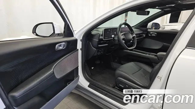 Hyundai Ioniq 6 — Фото автомобиля 15